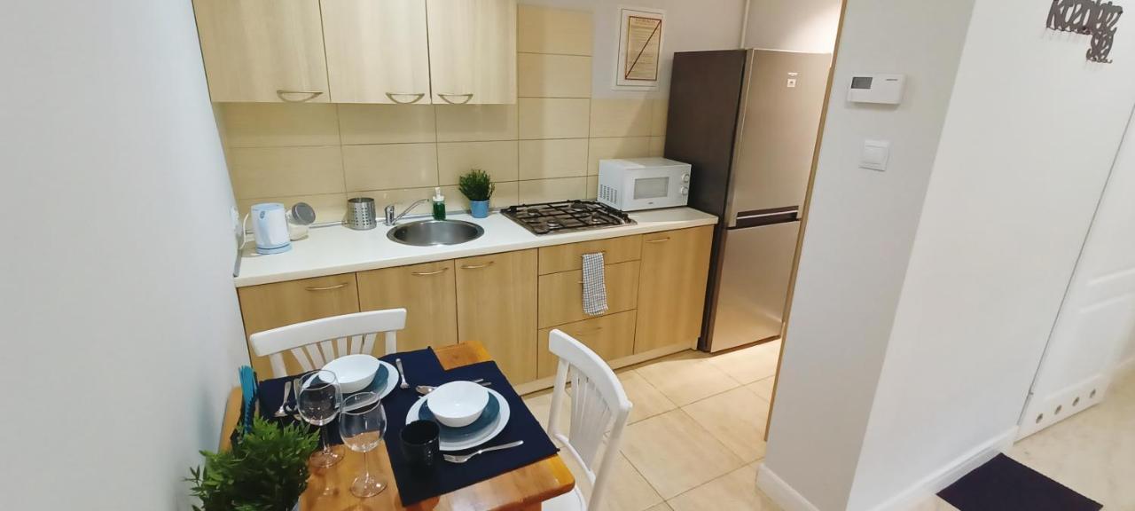 Apartament Granatowy Swietoduska 12 Lublin Exteriör bild