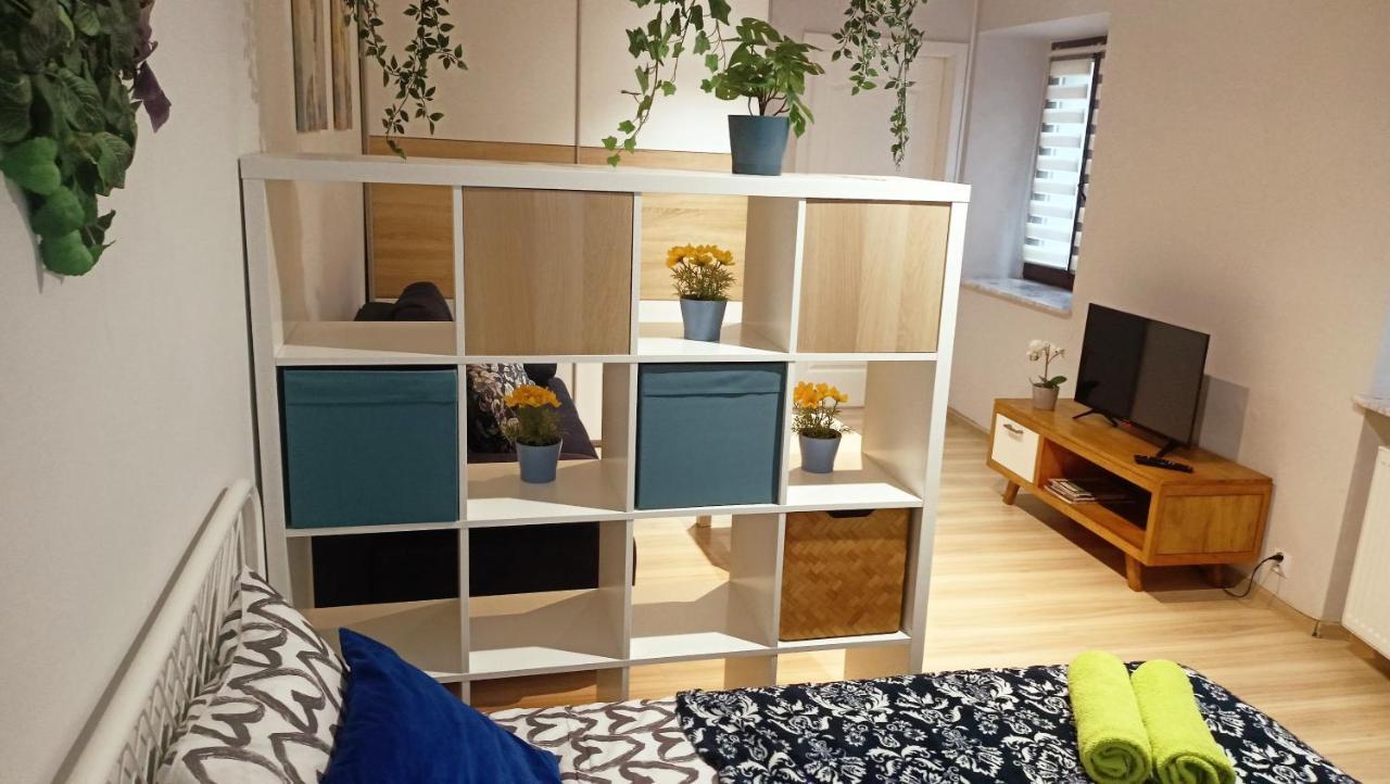 Apartament Granatowy Swietoduska 12 Lublin Exteriör bild